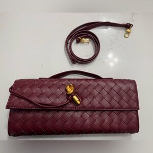 Purse.  Crossbody, handbag or clutch